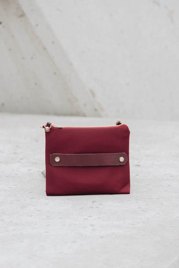 bolso mano granate 1